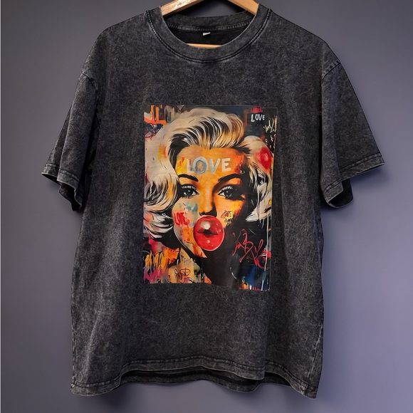 Marilyn Monroe Graphic Grey Acid Wash Oversize Unisex Short Sleeve Tee - Picture 6 of 9